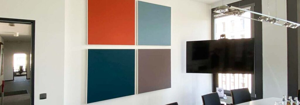 Einfarbige Akustikbilder im Büro